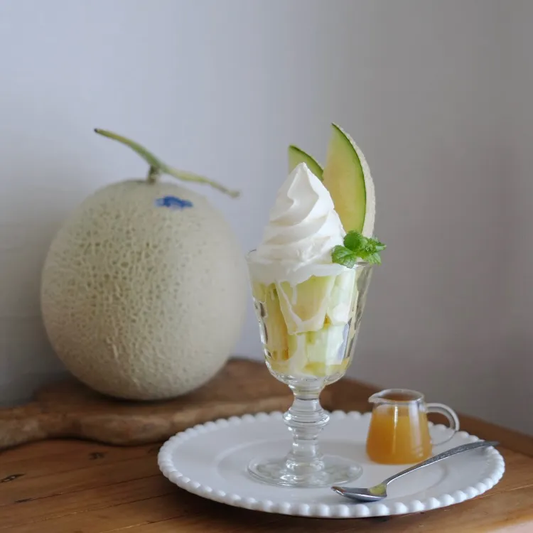 おうちメロンパフェ♡ ﾟ+｡:.ﾟ|ohanaさん