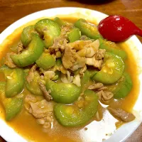 ナーベラ（ヘチマ）の味噌炒め|Shimoda Tohruさん