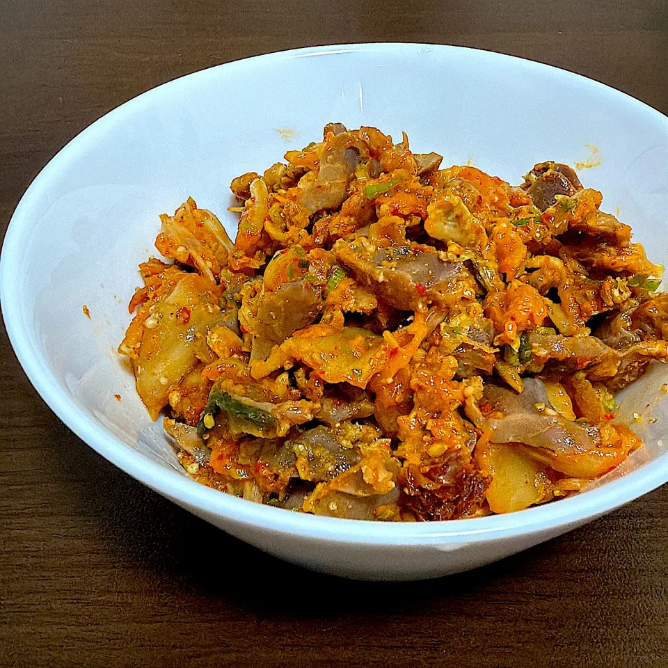 すりごまたっぷり砂肝キムチ炒め|ハルカさん