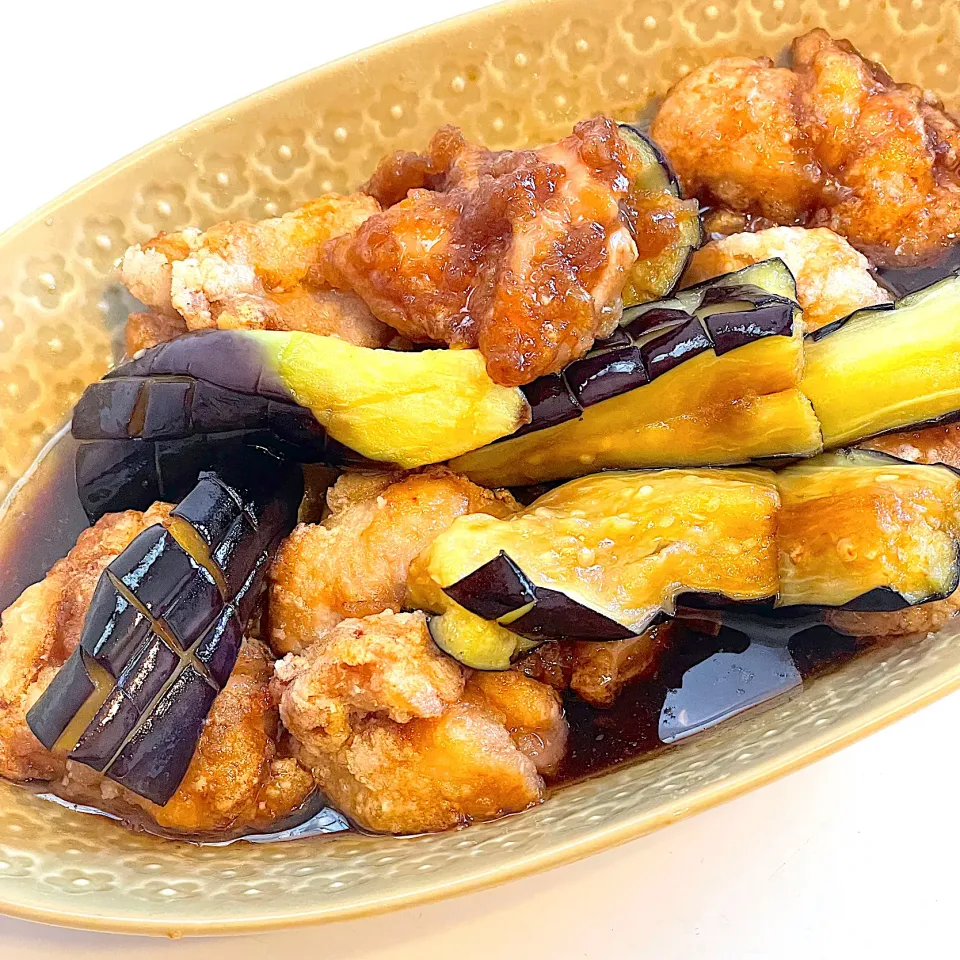 鶏胸肉となすの黒酢揚げびたし|けいさん