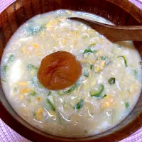 残業夜食🥄梅干しトッピングのオクラ入りおじや🥣|keitanさん