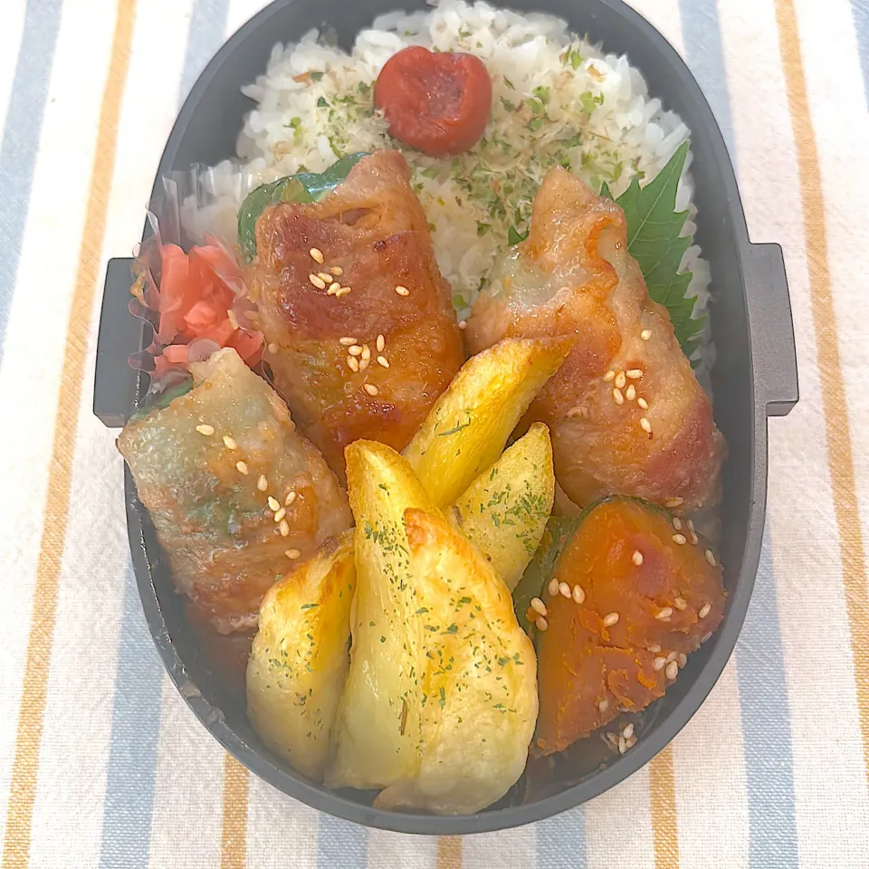 0902 肉巻きピーマン　男子高校生弁当|Riieeさん