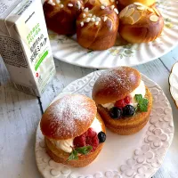 米糀ミルクでブリオッシュとサバラン風|とんちんさん