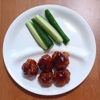 きゅうりスティック、ネギ入り肉団子の甘酢あん|ナナさん