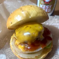 アボカドチーズバーガー|miyumiyu1013さん