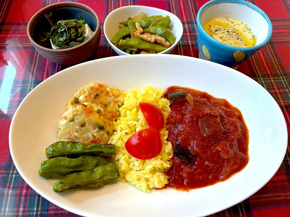 サフランライスとラタトゥイユご飯です|ことはさん