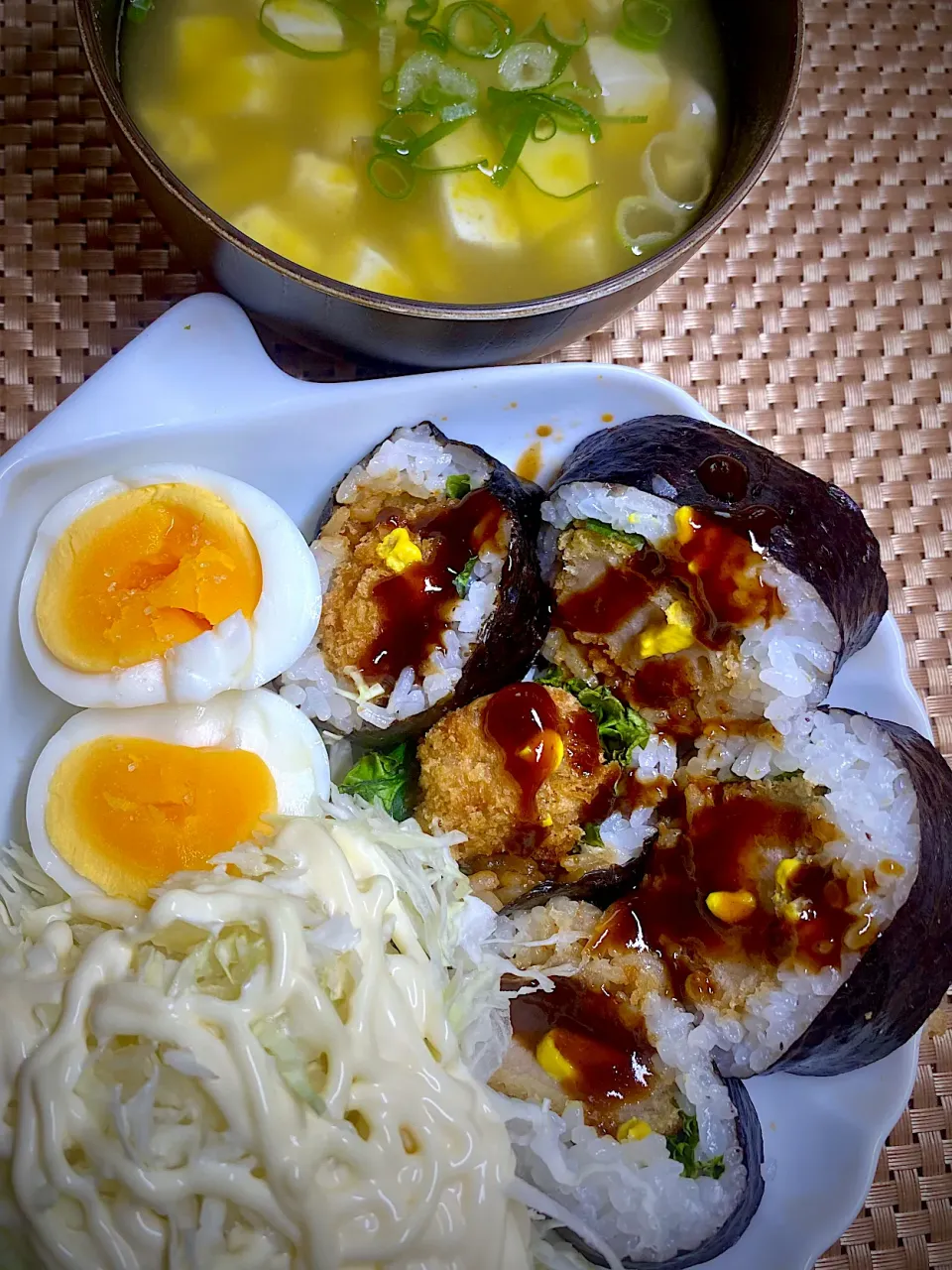 豚カツ巻き寿司ランチ|すくらんぶるえっぐさん