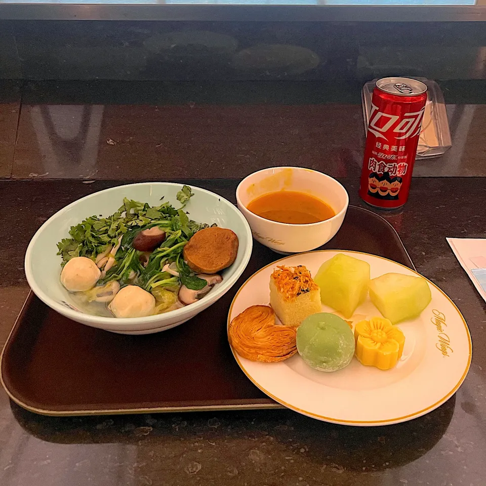 Vegetables, desserts and fruits|skyblueさん