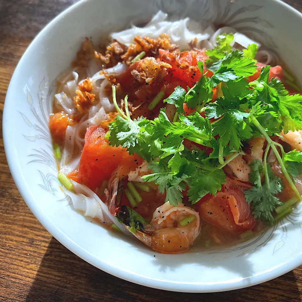 *･海老とトマトのフォー*･゜ﾟ･|isakoさん