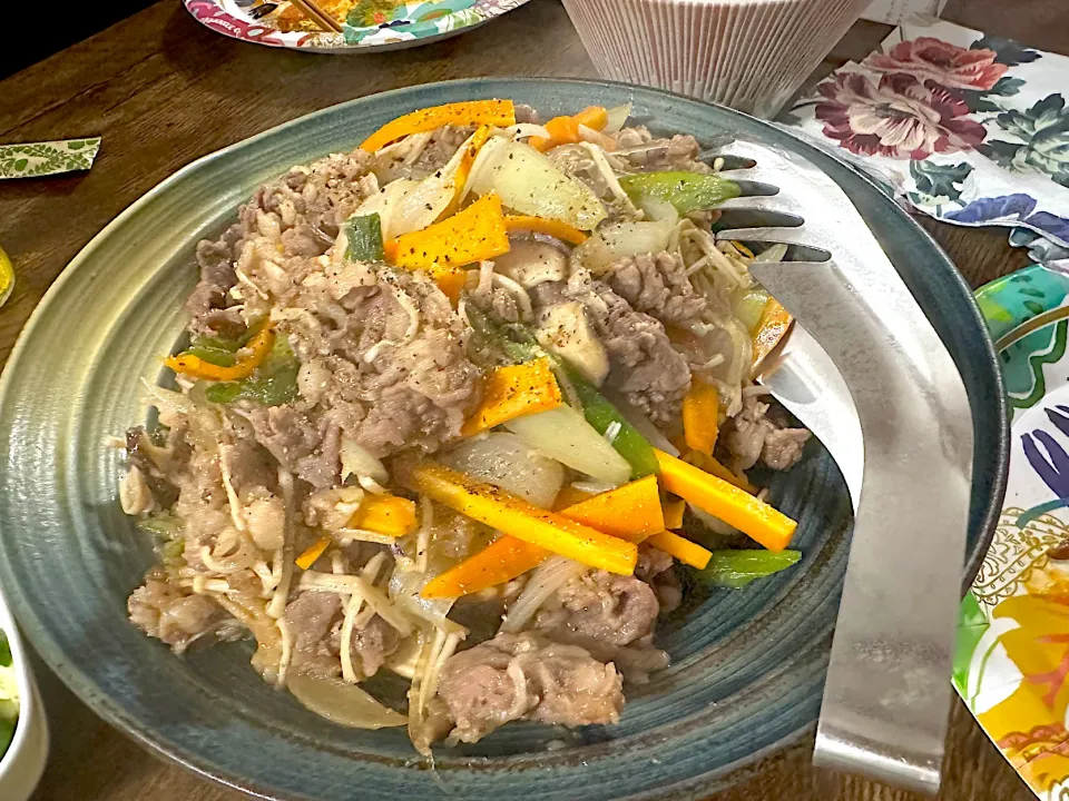 旦那作‍　プルコギ　春雨たっぷり入れると美味しいよ|BUBUさん