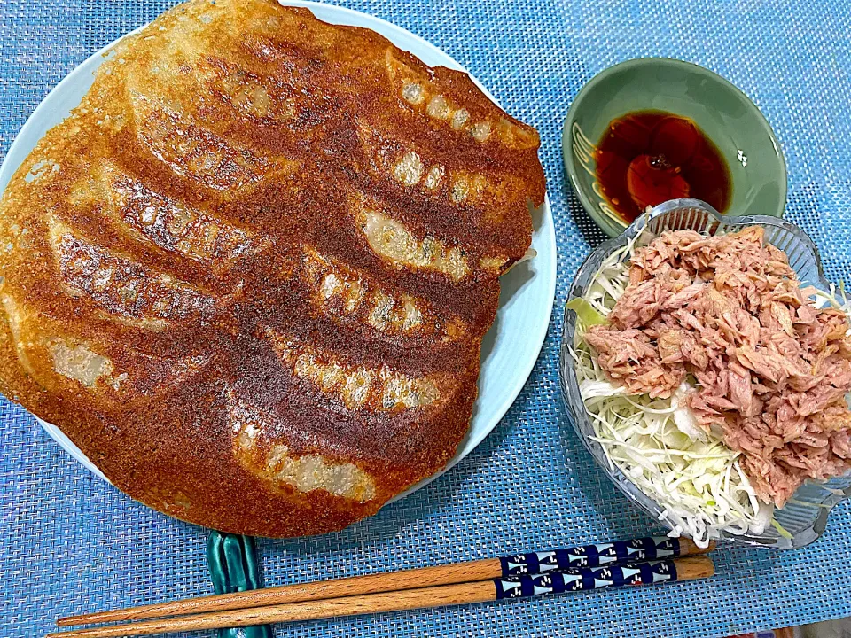 チルド焼き餃子&ツナサラダ|単身赴任のっちさん