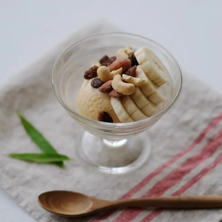 お手軽な栄養補給として
夏の季節の冷んやりタイム ﾟ+｡:.ﾟ|ohanaさん