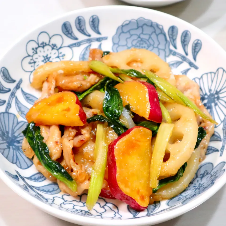 豚肉と蓮根と小松菜の甘酢炒め|まゆさん