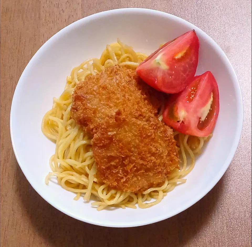オイスターソース焼きそばヒレかつ丼|ナナさん