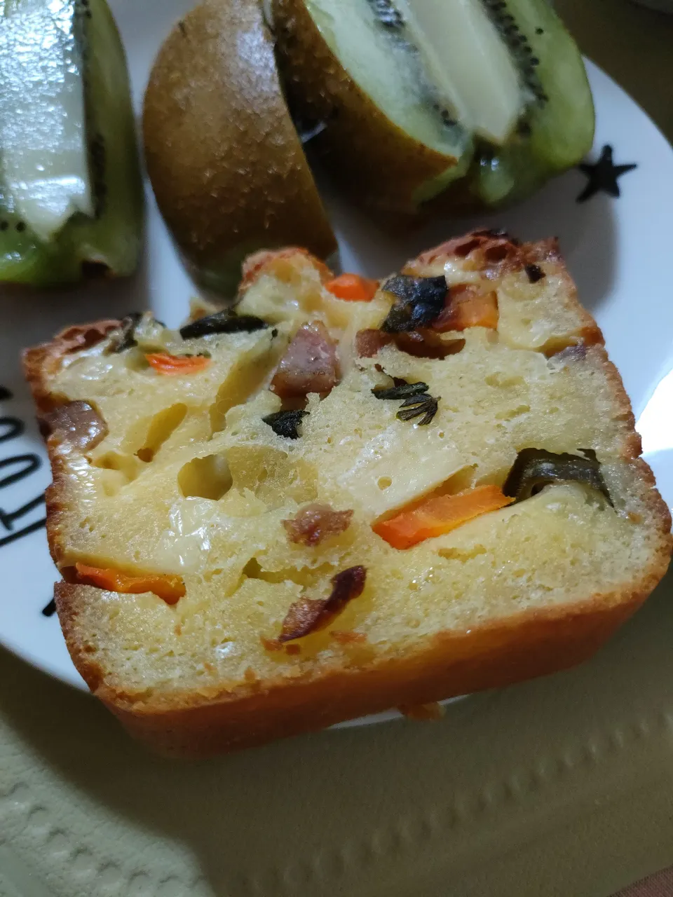 夏野菜のケークサレ|うさくまさん