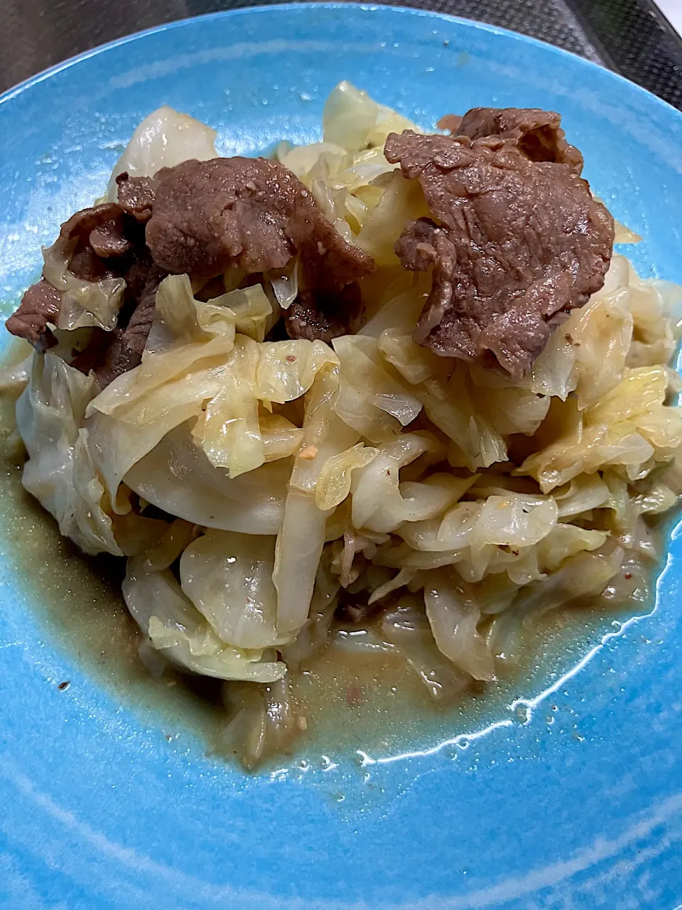 牛肉とキャベツの味噌オイスターソース|🐶たぬとんキッチンさん
