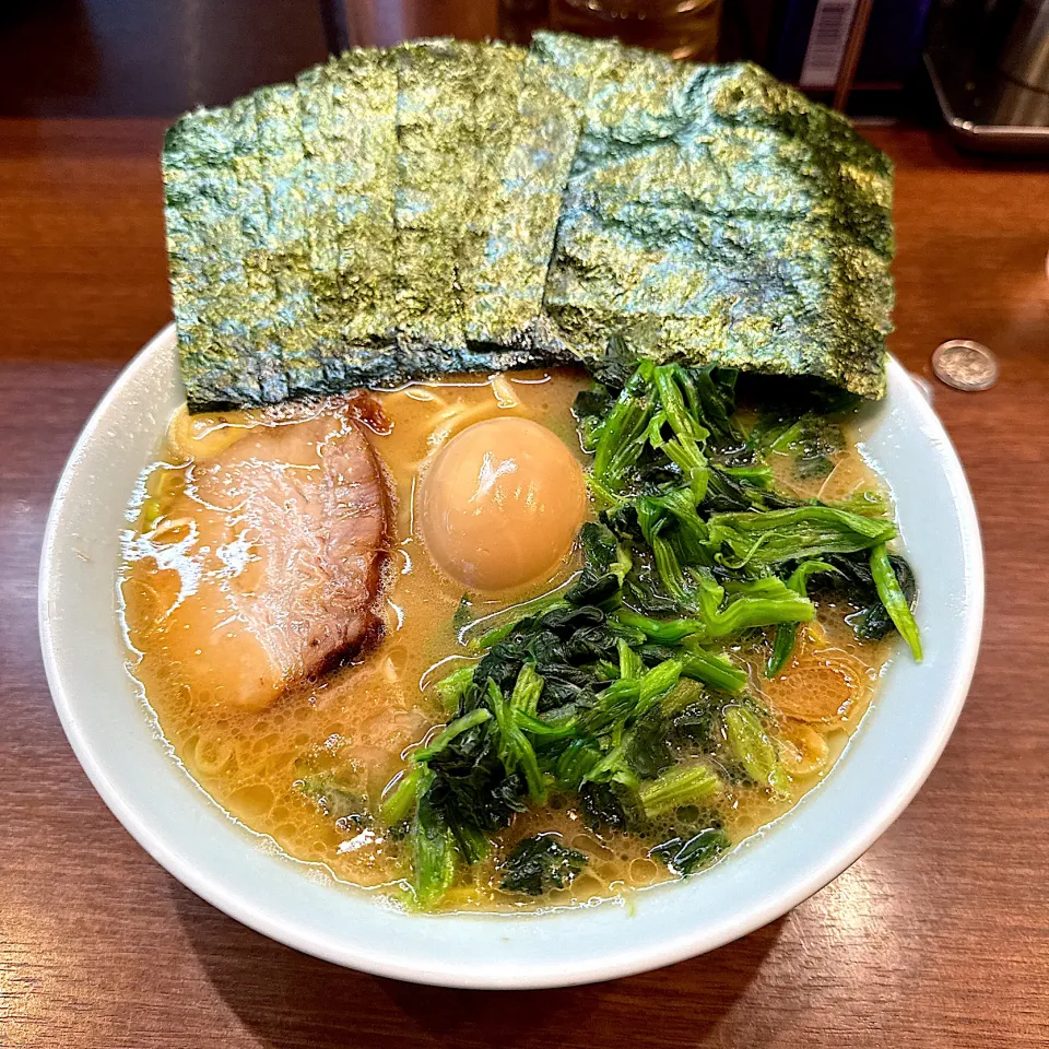 金八ラーメン＋ほうれん草@金八家(金沢文庫)|塩豚骨さん
