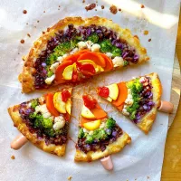 色々お野菜いっぱいのレインボーピザ|Hollyさん