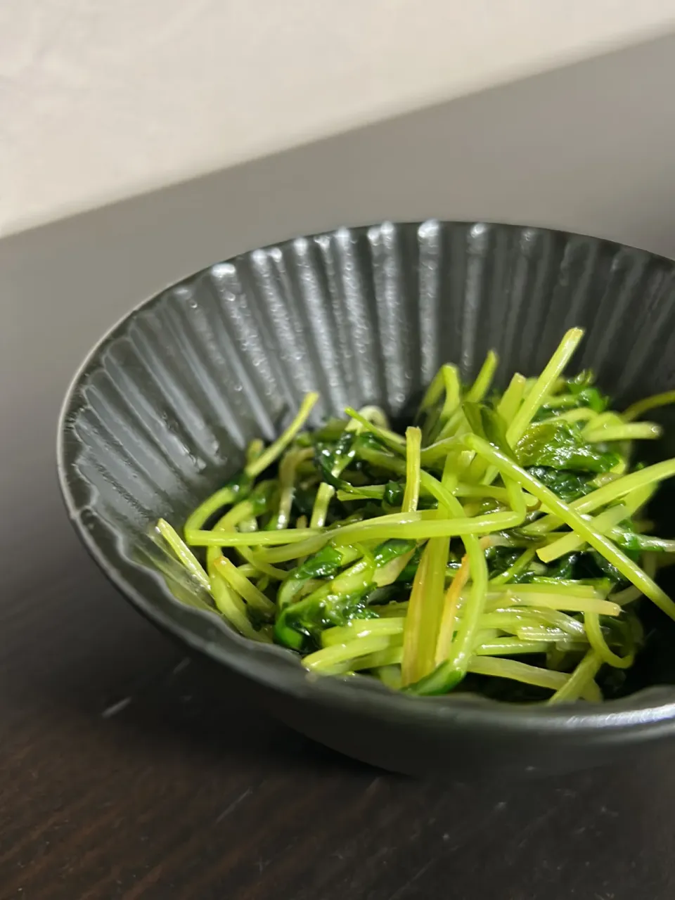 豆苗のオイスターソース炒め|pipiさん