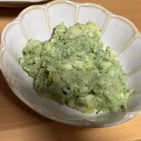 マッシュポテト〜ジェノベーゼソース和え〜|やっちゃん⭐︎ママさん