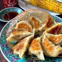 皮から手作り焼き餃子
