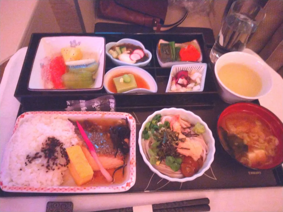 エミレーツ航空　朝食|Mitsuhiro.Sさん