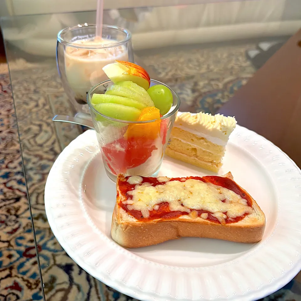 娘の朝ごはん|かっちゃん杉さん