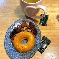薩摩蒸気屋の焼きドーナツ戴きました♡おやつに|さくたえさん
