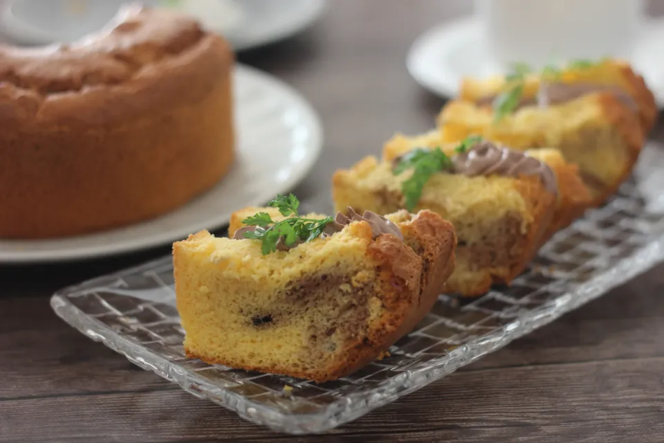 ココアマーブルシフォンケーキのチョコクリームサンド|ちいさなしあわせキッチンさん