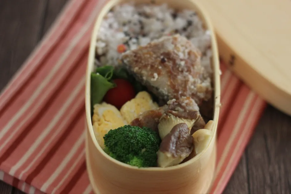 ぶりのゆずこしょう生醤油糀竜田焼き|ちいさなしあわせキッチンさん