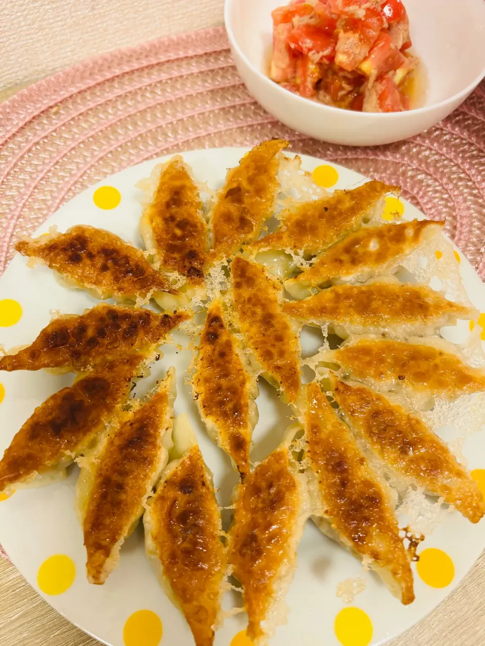 【風邪をひきました。。】餃子|飛鳥さん