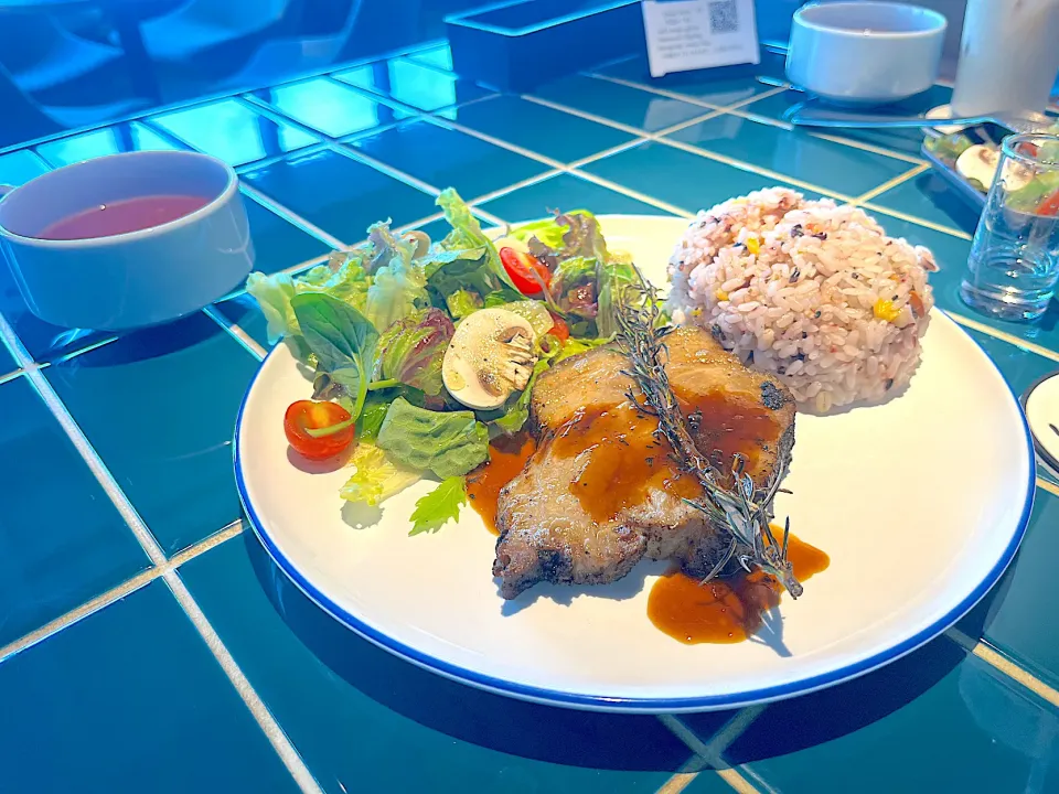 湘南ミヤジ豚のステーキプレート|なみさん