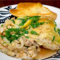 Lemony Chicken with Beans
A Bright, Comforting One-Pan Dinner| Laki Maikaʻiさん