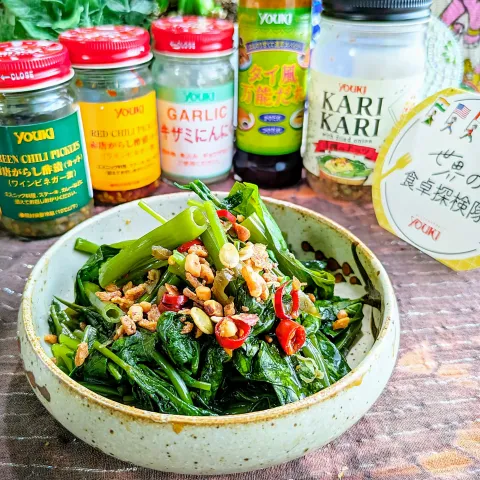 「青唐がらしカット（酢漬）」を使ってみたSnapdishの料理・レシピ写真:『世界の食卓探検隊』タイ料理
【パックブン・ファイデーン】