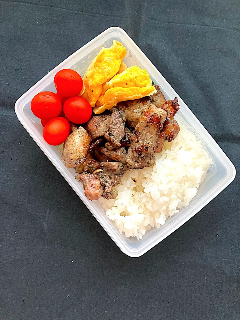 アルモンデ弁当|コマツ菜さん