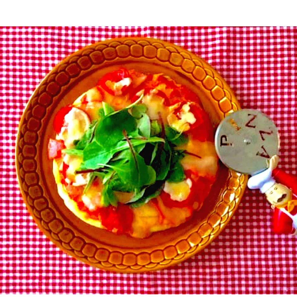 フライパン＆トースターで簡単♡『ハムと野菜のピザ』|ココキッチンさん