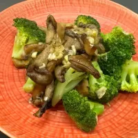 ブロッコリーと平茸の塩炒め|マツケンさん