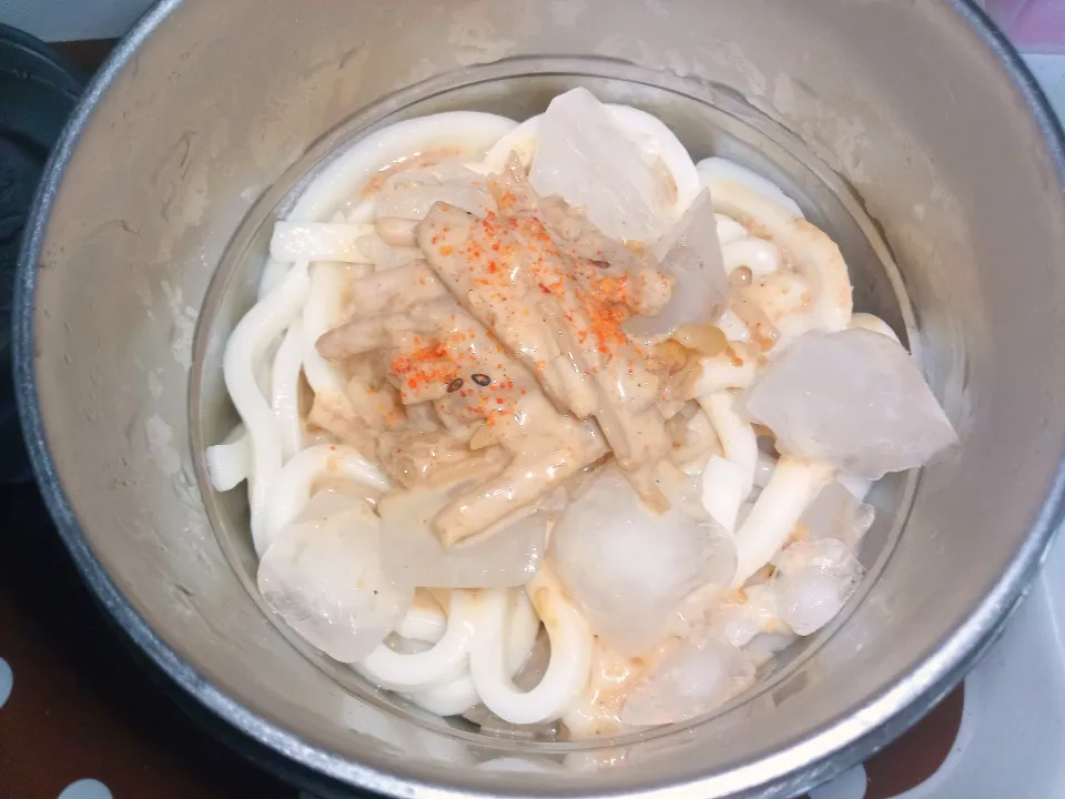 なめ茸入り胡麻ダレ冷やしうどん|darkbaronさん
