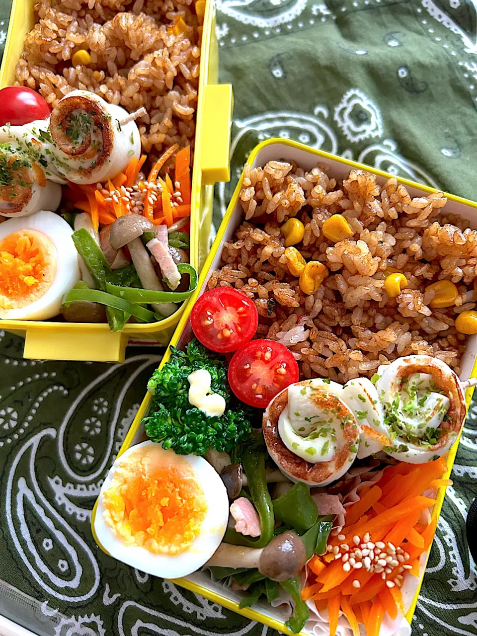 黒チャーハン弁当|charickさん