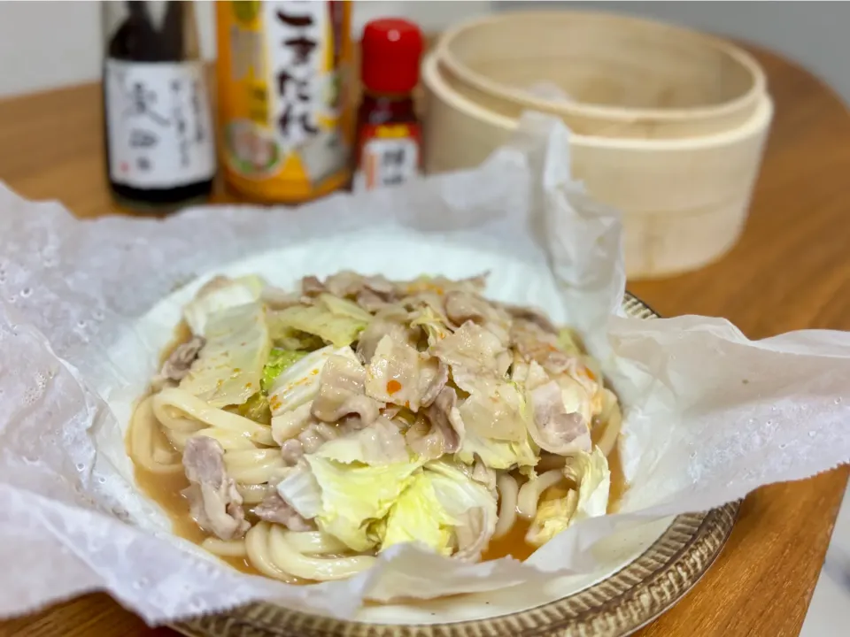 白菜と豚肉の蒸しうどん|ふくすけ食堂さん