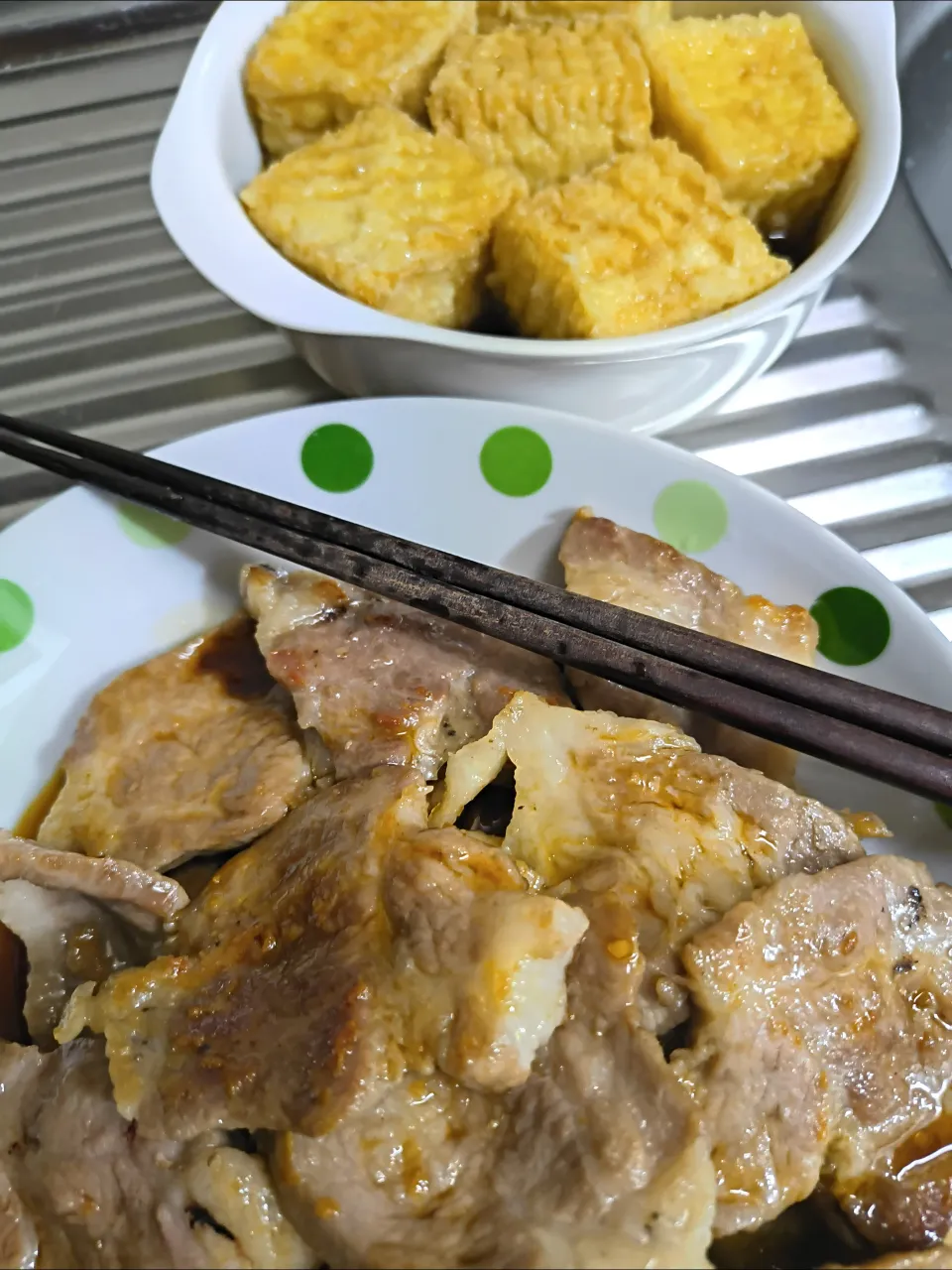 豚ロース焼肉と揚げ出し豆腐ぢゃ|時雨さん