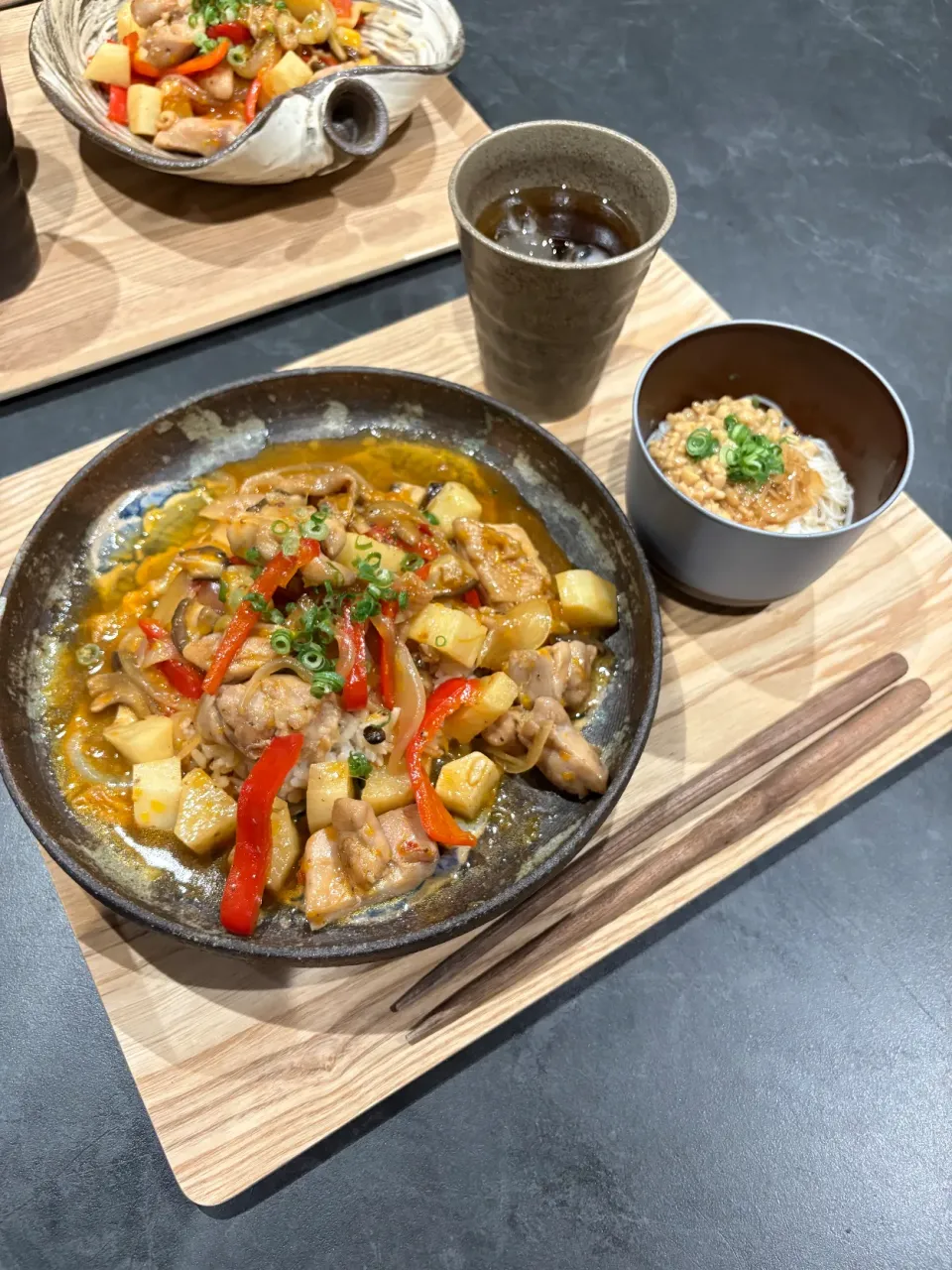 ⌘山芋と鶏肉の甘辛炒め丼|✼Bǝё-n✼さん