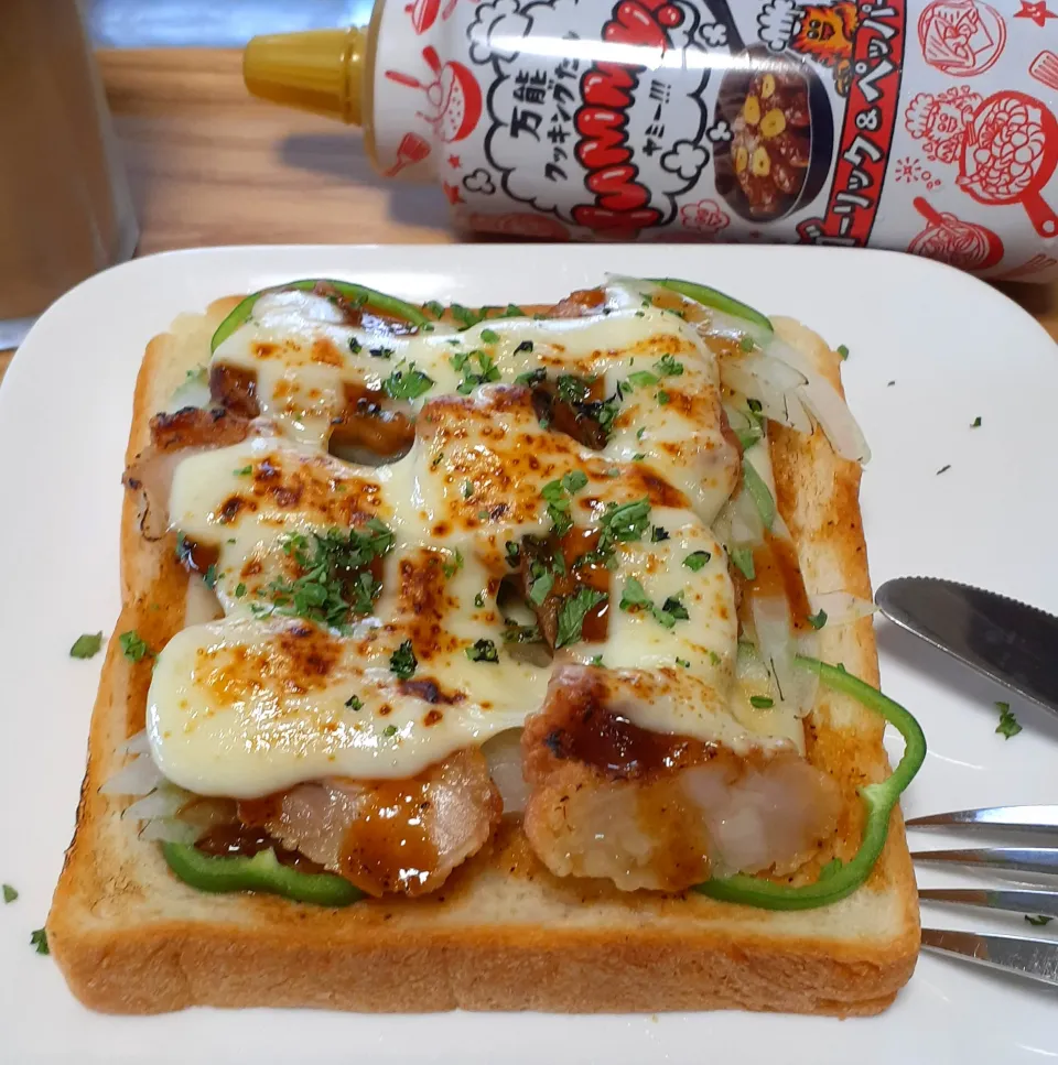 唐揚げピザトースト✨|びせんさん