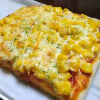 マヨコーンピザ😋🍕🌽