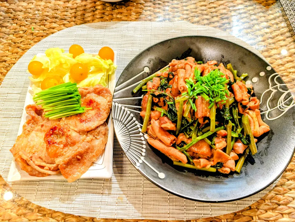 空芯菜のピリ辛ホルモン焼き、豚ロースの味噌麹焼き|yu-ruさん