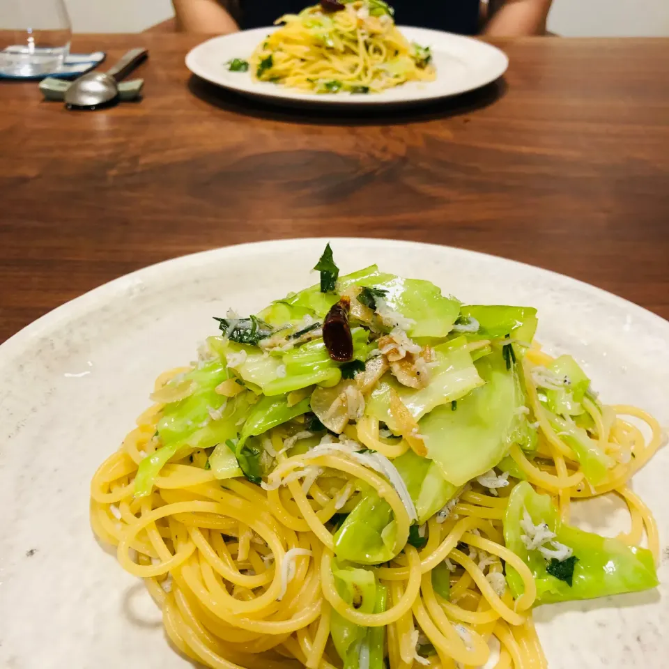 キャベツと釜揚げしらすのペペロンチーノ|タロッカ主夫見習いさん