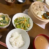 せいろ蒸し(長芋 カボチャ レンコン 焼売)水菜サラダ なめこのお味噌汁|miyukitchen🍳さん