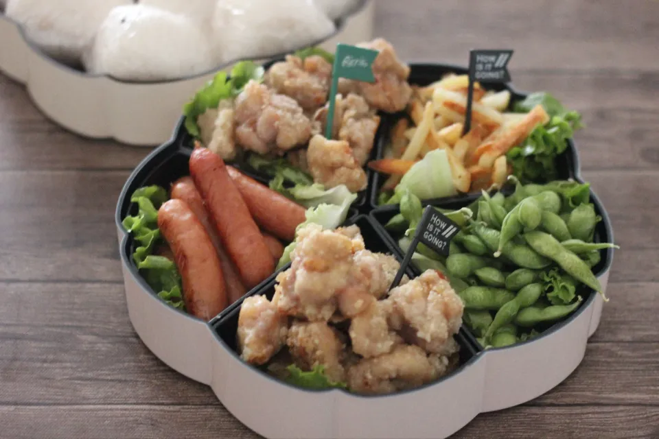 花火鑑賞オードブル弁当〜ゆずこしょう風味の鶏唐揚げ|ちいさなしあわせキッチンさん