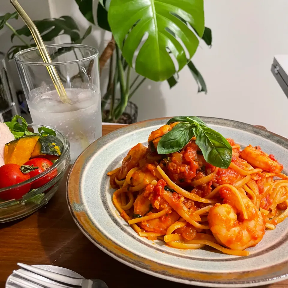 えびのトマトバジルパスタ|kysbooさん