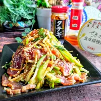『世界の食卓探検隊』
【韓国風お刺身サラダ】